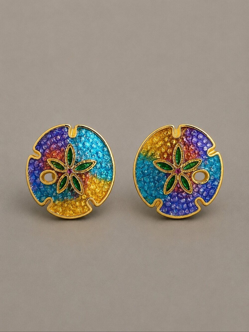 VTG 1980s Cloisonne Sand Dollar Mermaidcore Stud Earrings